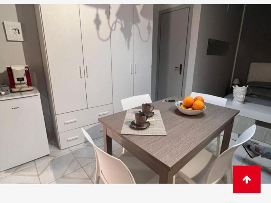 巴勒莫Casa Vacanze La Rocca 2公寓 外观 照片